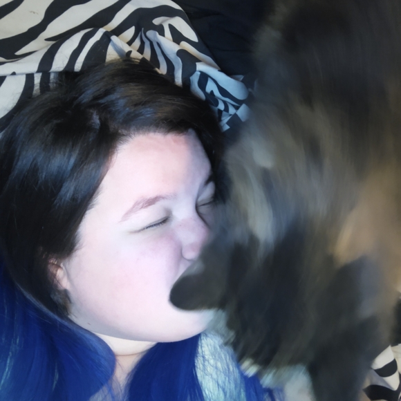 Meet your Posher, Stasia - Picture 6 of 9